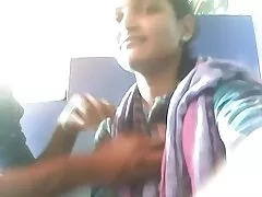 Chica rusa con cena romántica xxx buenas tetas se la follan