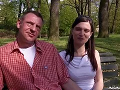 Eric patea la romantico xxx novia de su joven novia