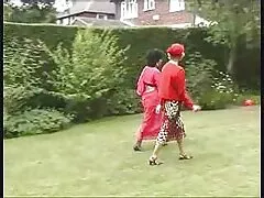 Hermosa video xxx romantico rubia lesbianas lamiendo cada otro